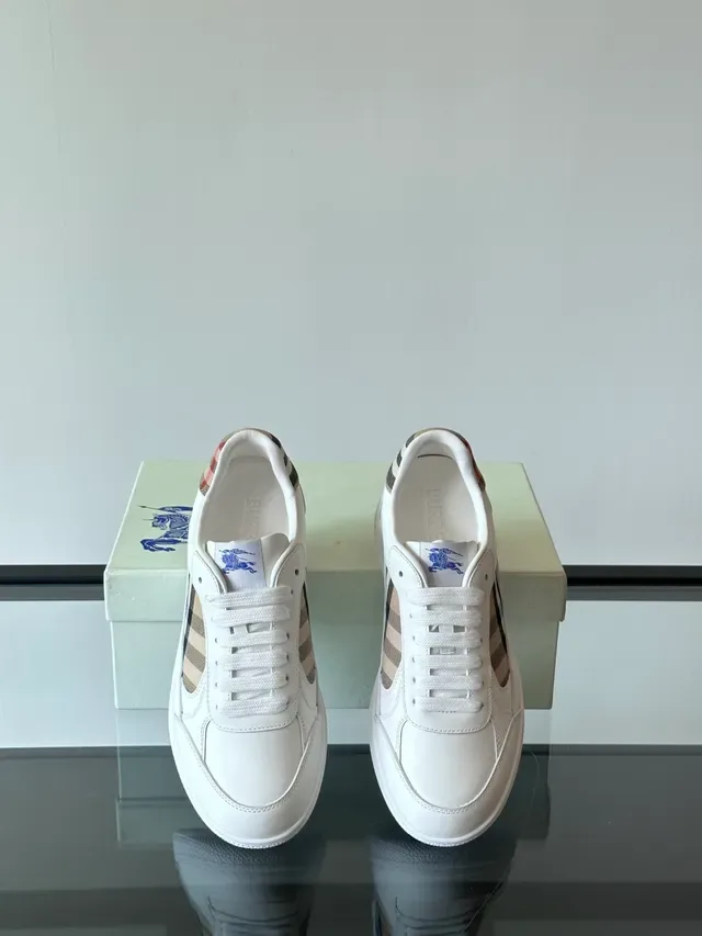 Burberry 白多色皮革鞋面 House Check 侧板 生活方式运动鞋 5