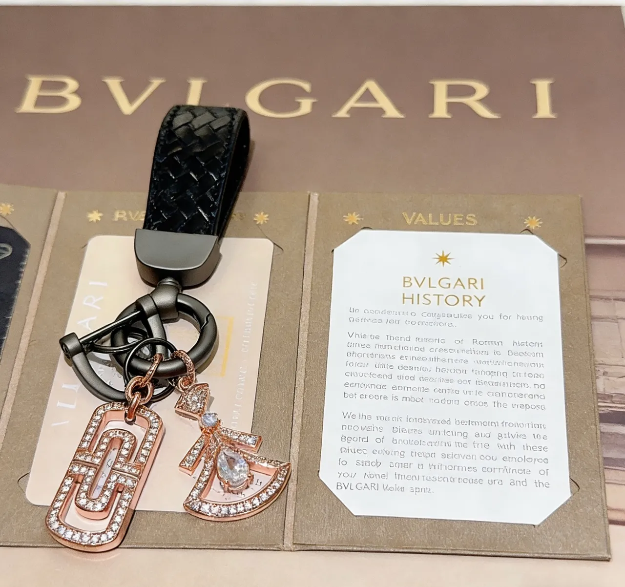 Bvlgari Or Noir Sangle Cuir Tressé Métal Rose Bijoux 3