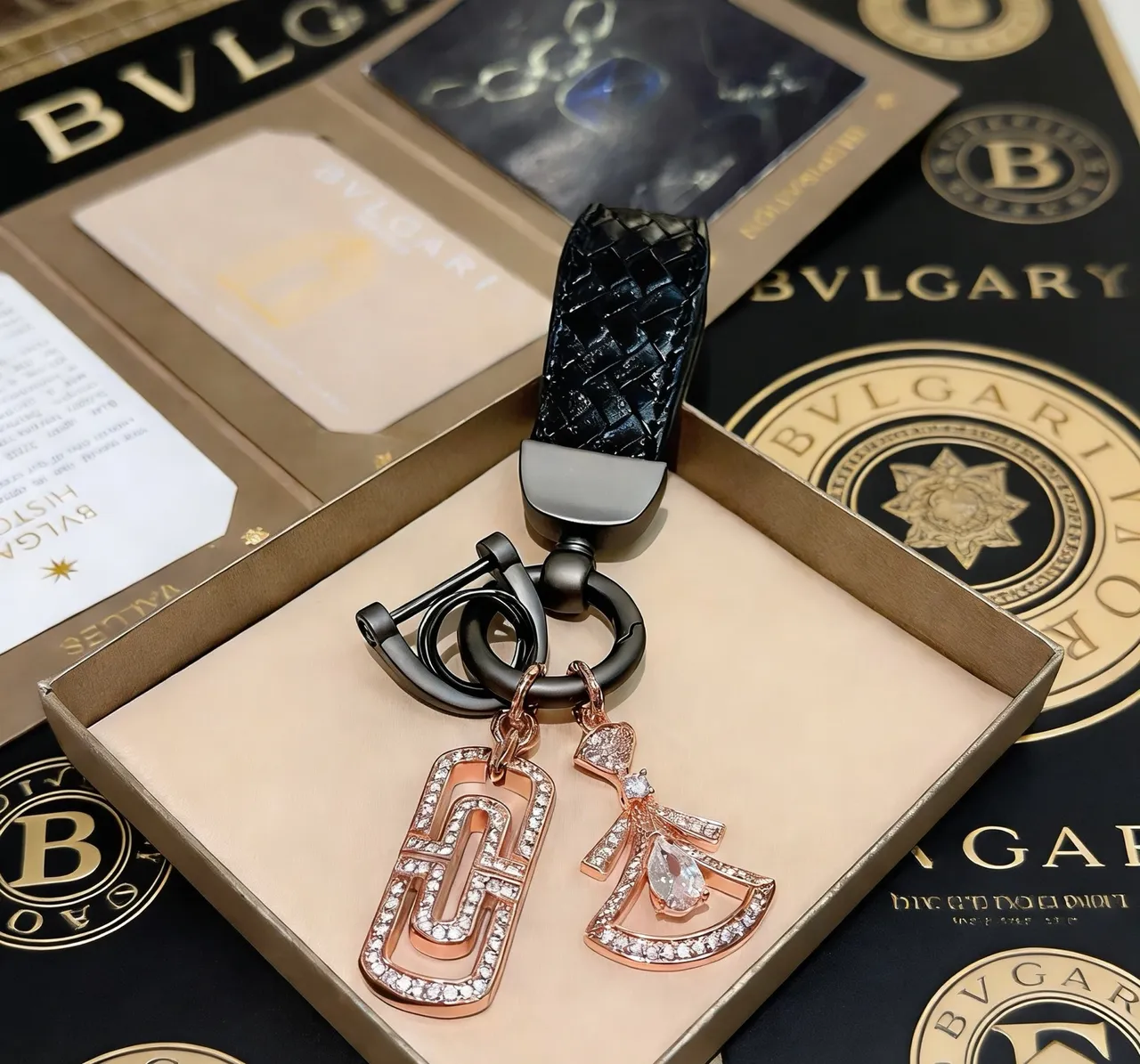 Bvlgari Or Noir Sangle Cuir Tressé Métal Rose Bijoux 6