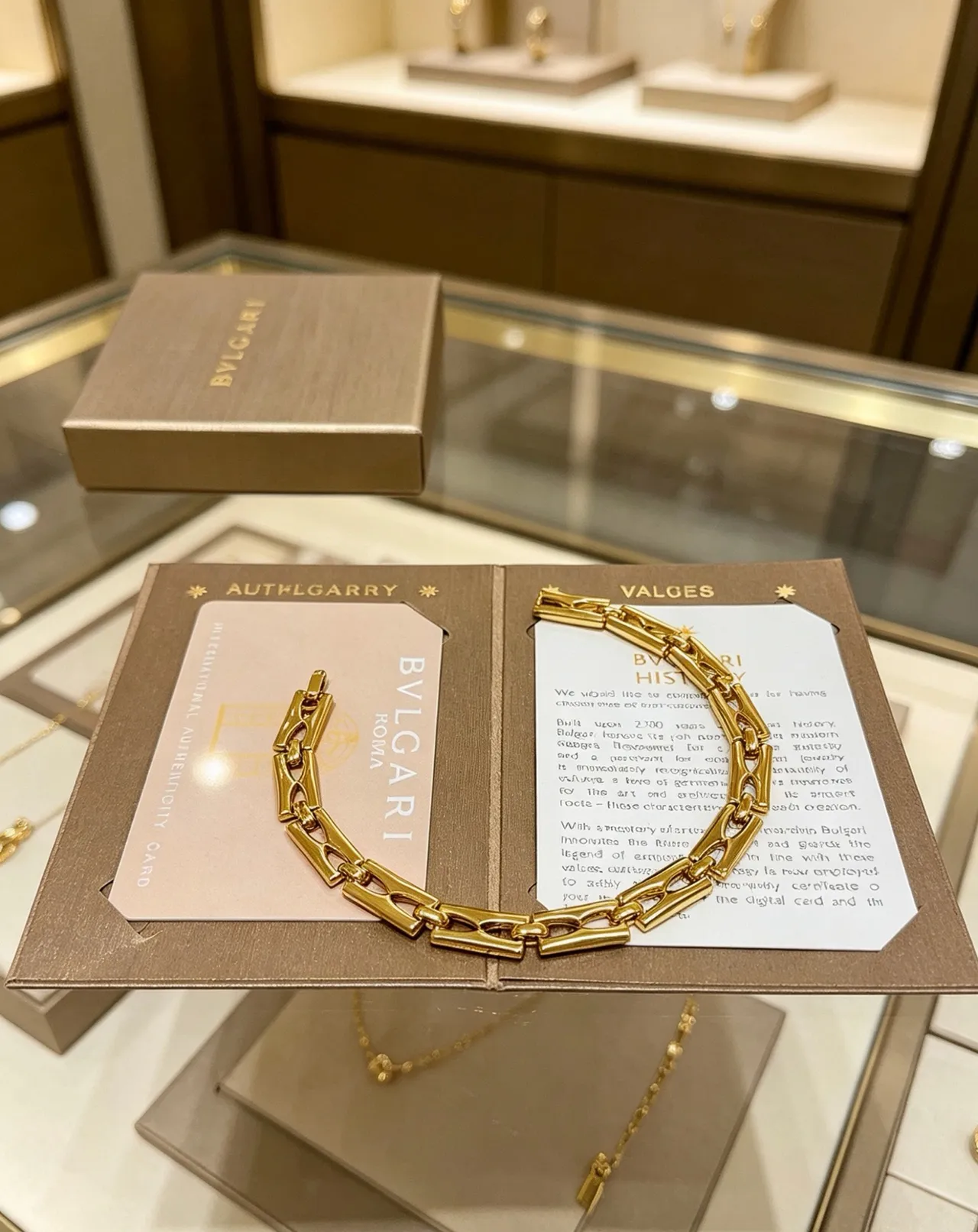 Bvlgari Bulgari Bulgari Gold Rectangular Link Bracelet 6