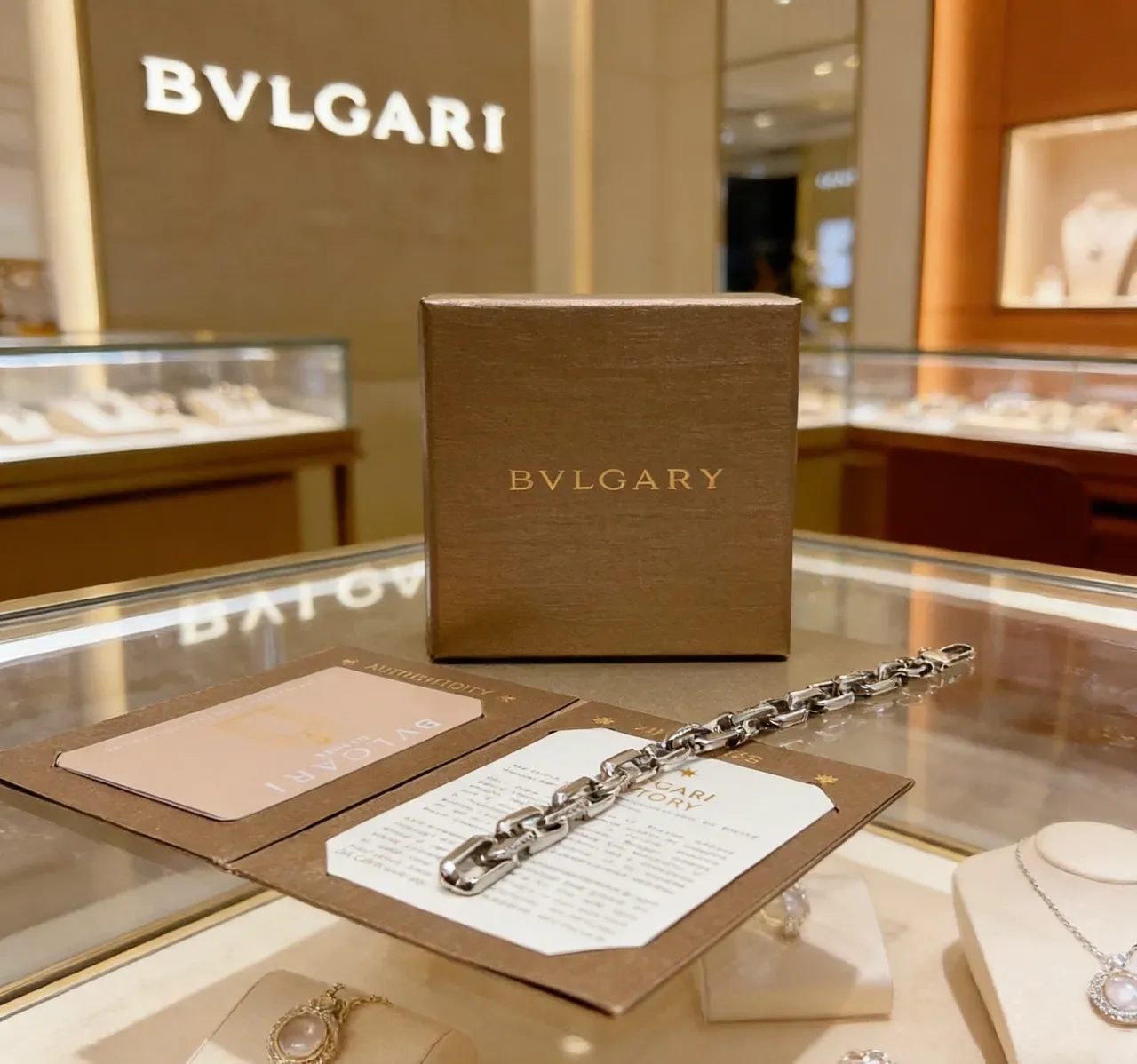 Bvlgari Rectangular Link Diamond-Accent Silver Bracelet 5