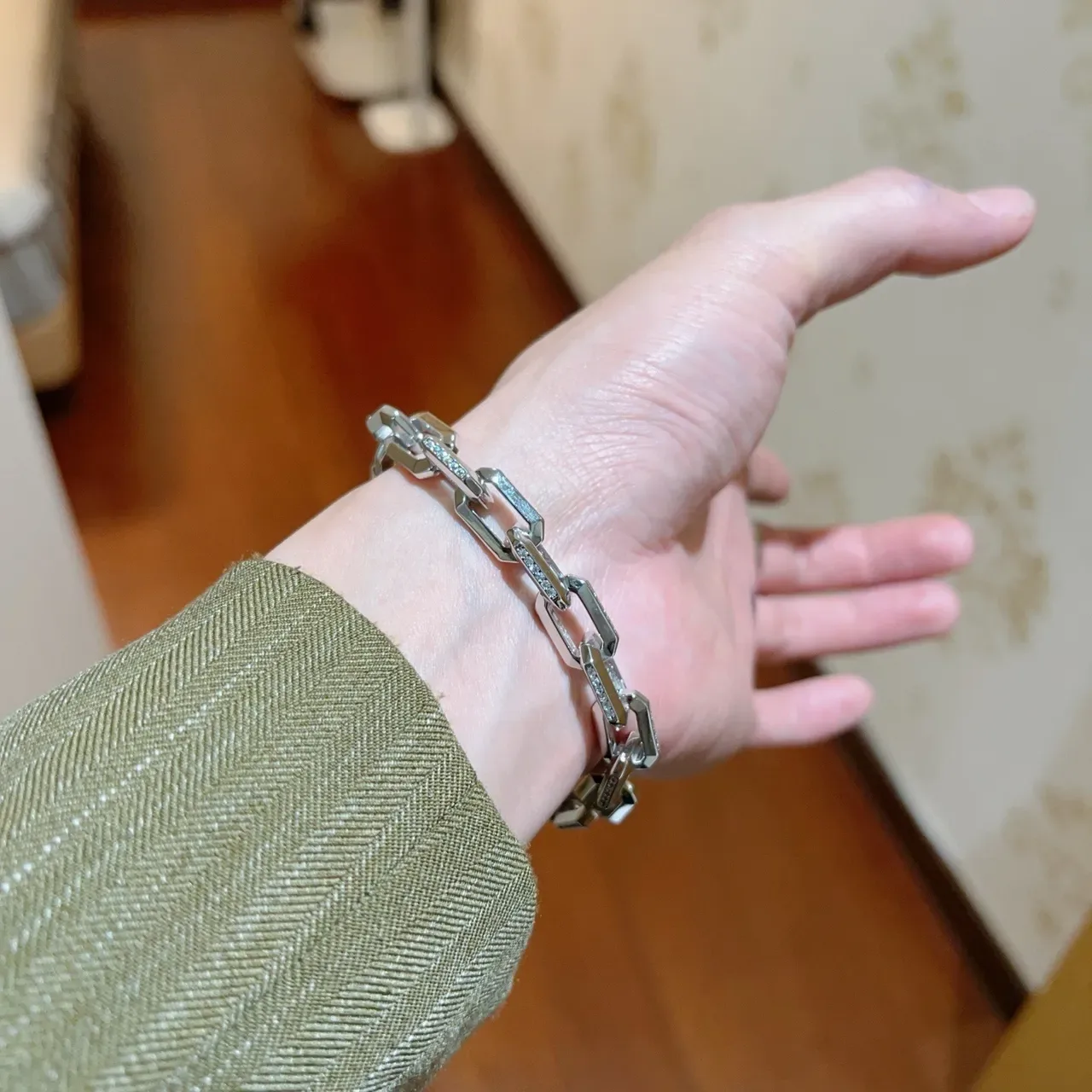 Bvlgari Rectangular Link Diamond-Accent Silver Bracelet 7