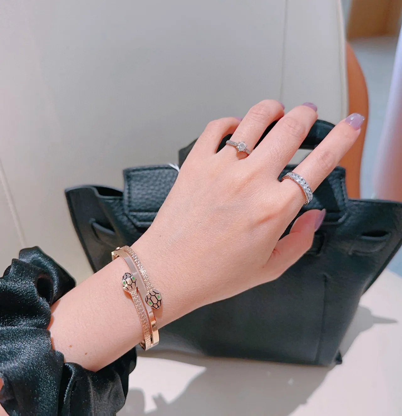Bvlgari Serpenti bracelet double-bande or rose tête de serpent 2