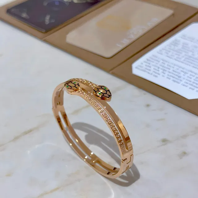 Bvlgari Serpenti bracelet double-bande or rose tête de serpent 7