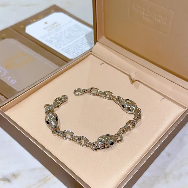 Bracelet Bvlgari Serpenti tête de serpent jumelle ton argent 2