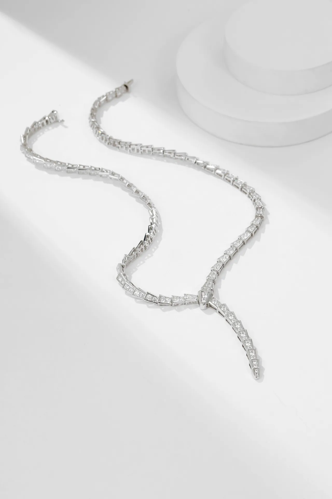 Bvlgari Serpenti Viper Pavé diamant collier argent 10