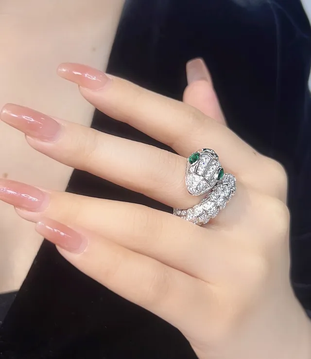 Bvlgari Silver Green Coiled Serpent Pavé Diamond Scales Ring 5