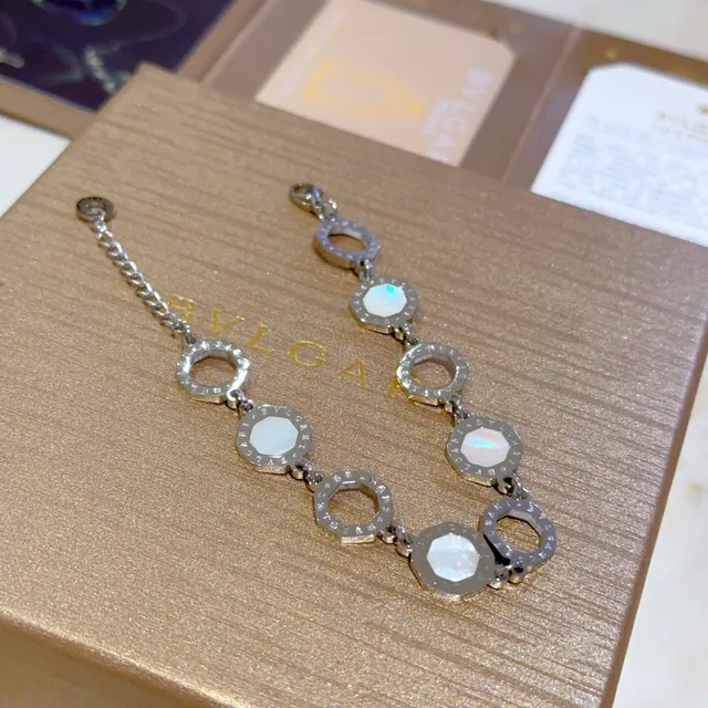 Bvlgari Argent Blanc Motif de lien octagonal mère-de-perle incrustation bracelet 3