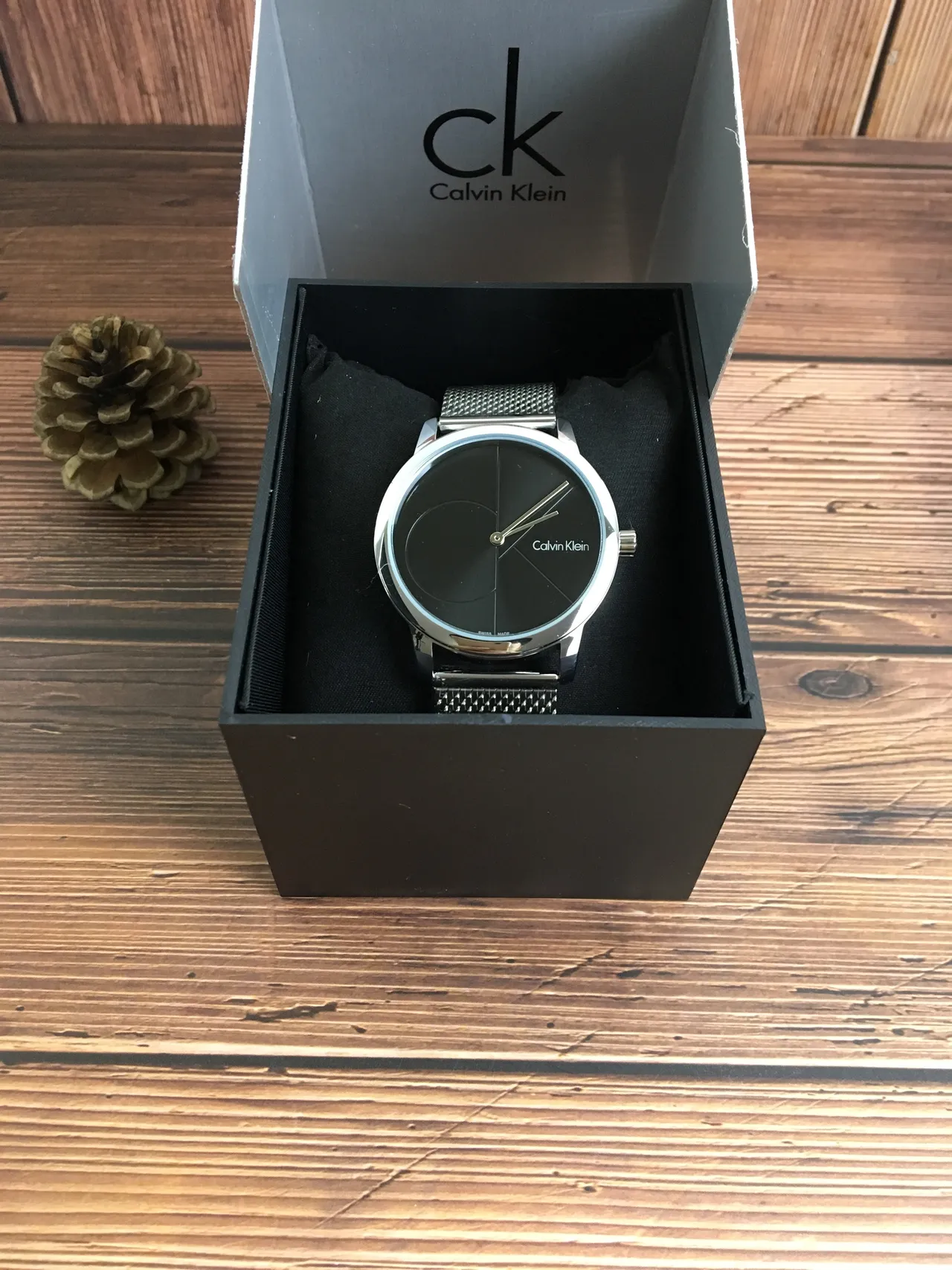 Calvin Klein Minimal Black Dial Silver and Gold Mesh Quartz Watch 4