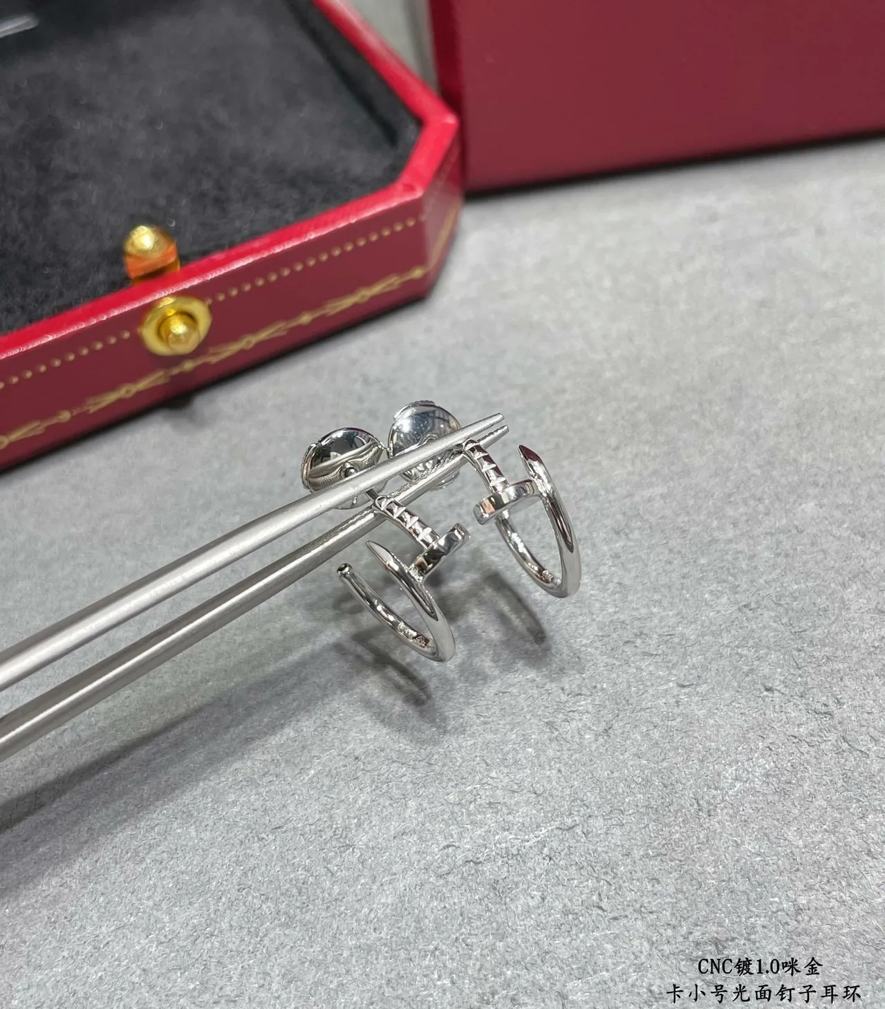 Cartier Or Argent Créoles Compactes C-Shape Finition Polie Boucles d'oreilles 7