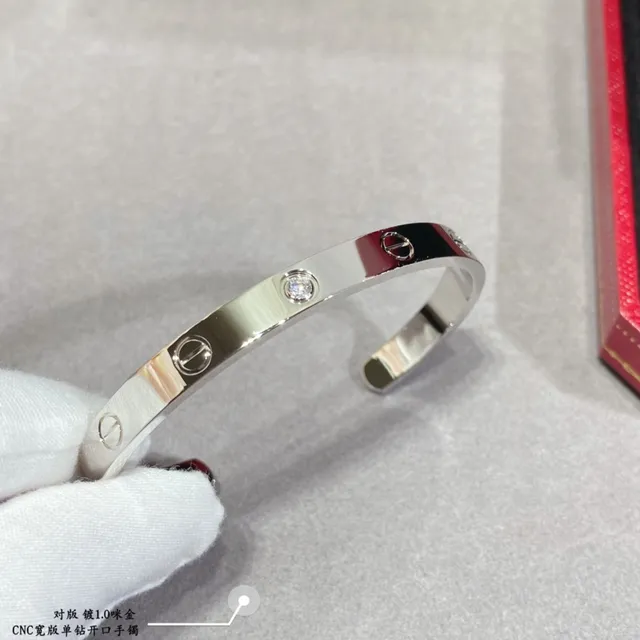 Cartier Pulseira Aberta Ouro Prata Motivo Parafuso 6