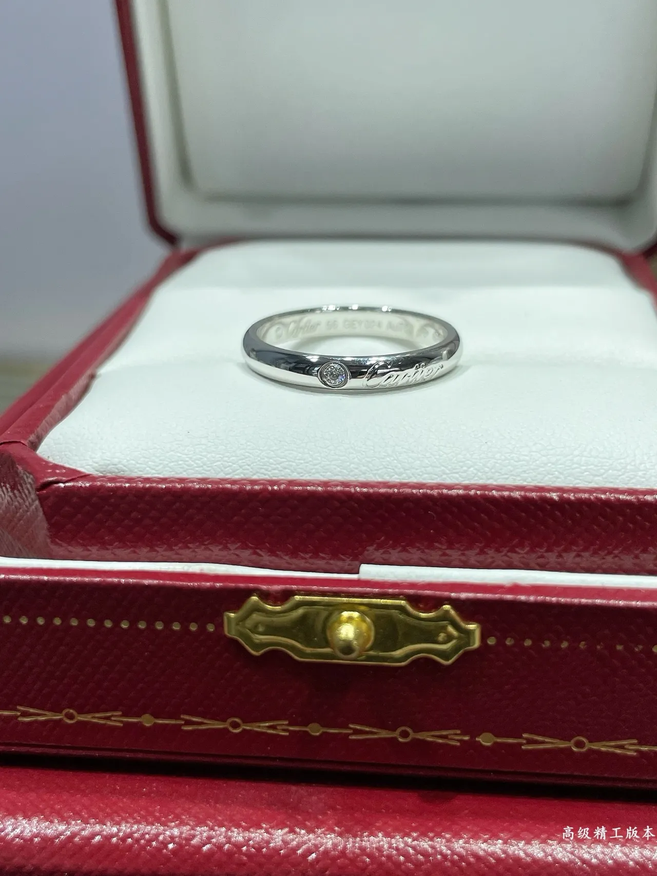 Cartier Juste un Clou خاتم بالمعدن المصقول الذهبي والفضي مع الماس المركزي الوحيد 4