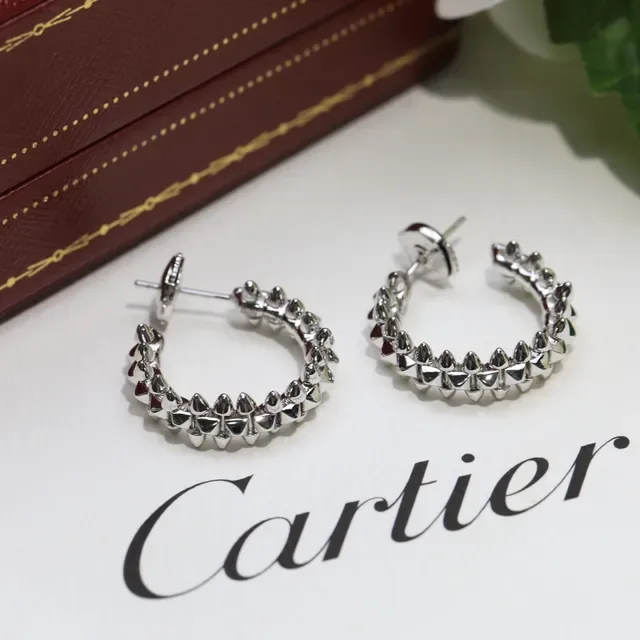 Cartier Juste un Clou أقراط ذهبية وفضية مدببة حلقة مخروطية 9