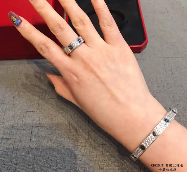 Cartier Juste un Clou Wide Pavé Bague Argent Émail Noir 9