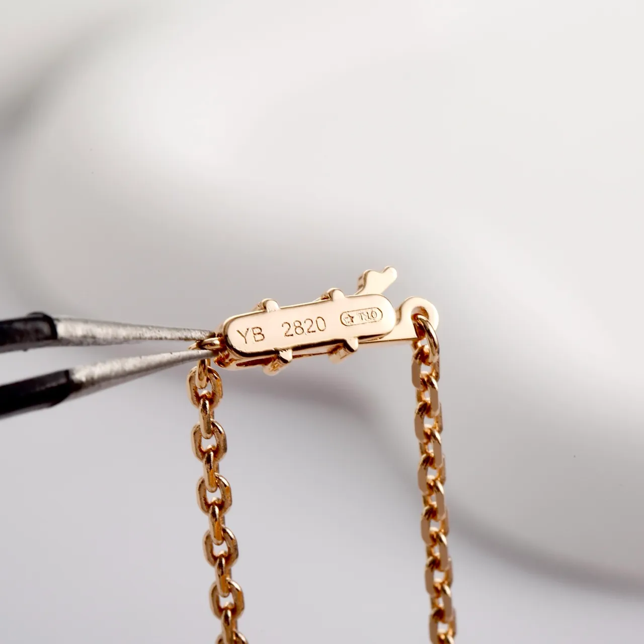 Collier Cartier Love Motif Vis Circulaire Or Rose Cristal 3
