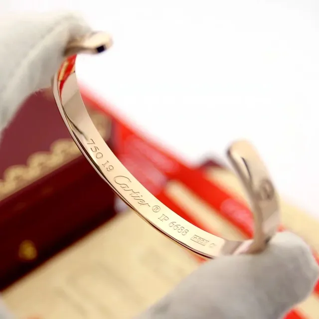 Cartier Love Motif à vis Bracelet de poignet à une pierre 2