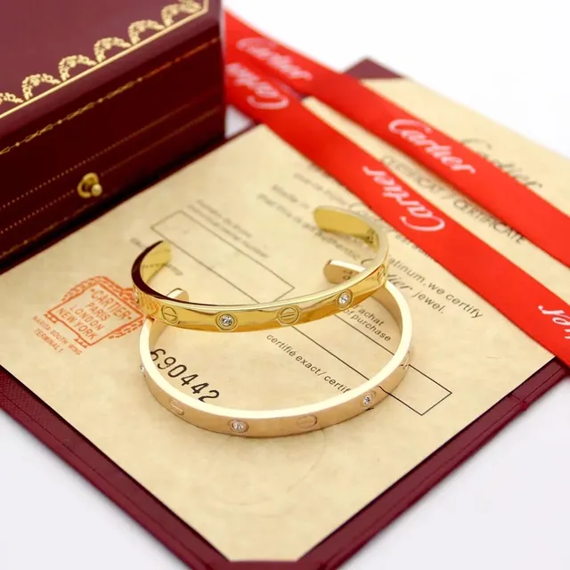 Cartier Love Motif à vis Bracelet de poignet à une pierre 3