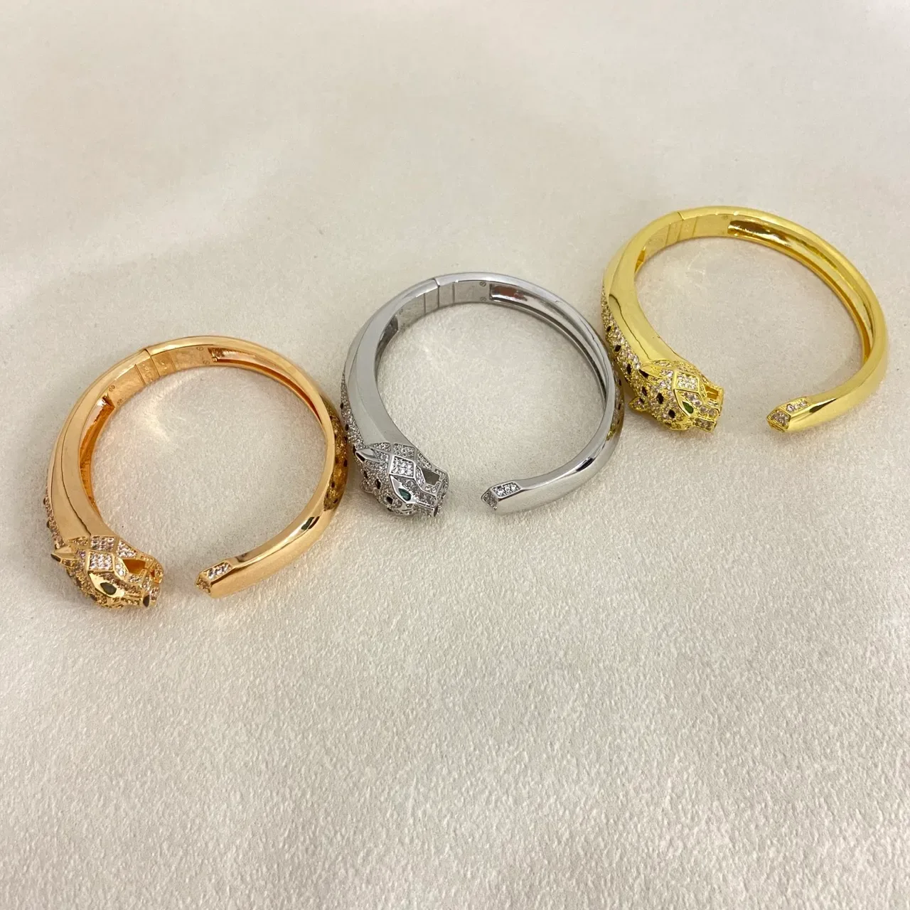 Cartier Panthère Cabeça de Pantera Pavé-Set Pulseira Aberta 2