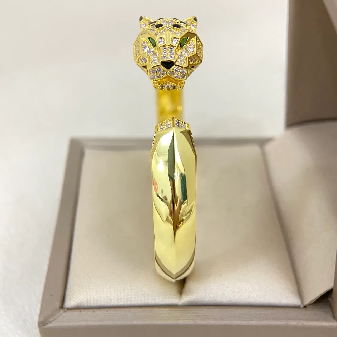 Cartier Panthère Cabeça de Pantera Pavé-Set Pulseira Aberta 4