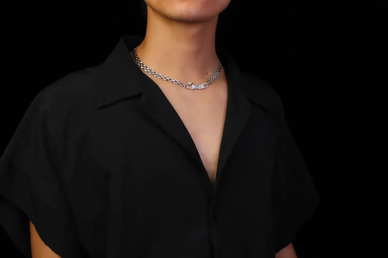 Collier Cartier Panthère Diamants Pavé Panthère 4