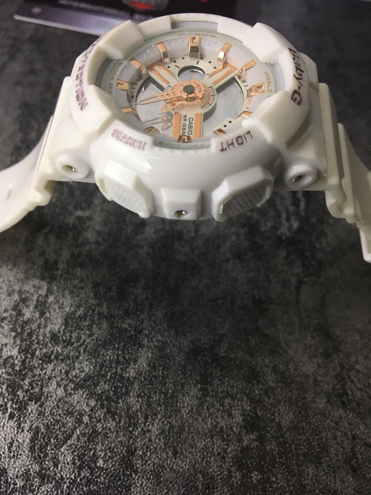 Casio Baby-G Beige Gold Montre Hybride Analogique-Numérique Construction Résine Robuste 4