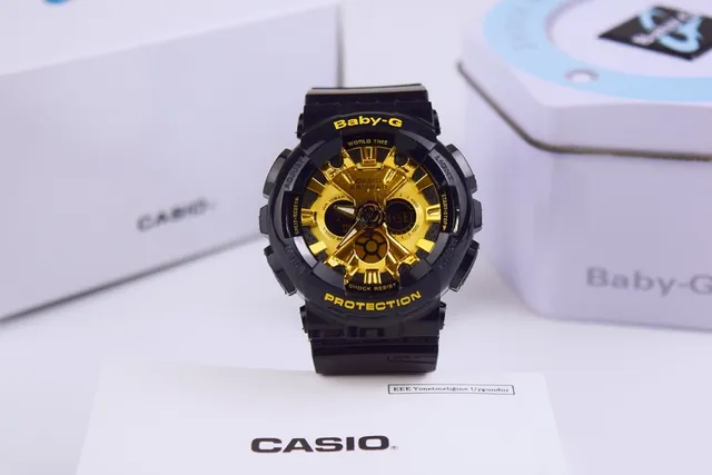 Casio Baby-G Montre Sportive Analogue-Digitale Noire et Or 6