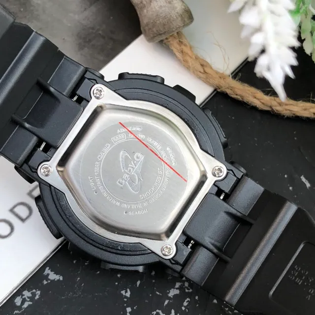 Casio Black Red Rugged Analog-Digital Graphic-Print Strap Watch 4