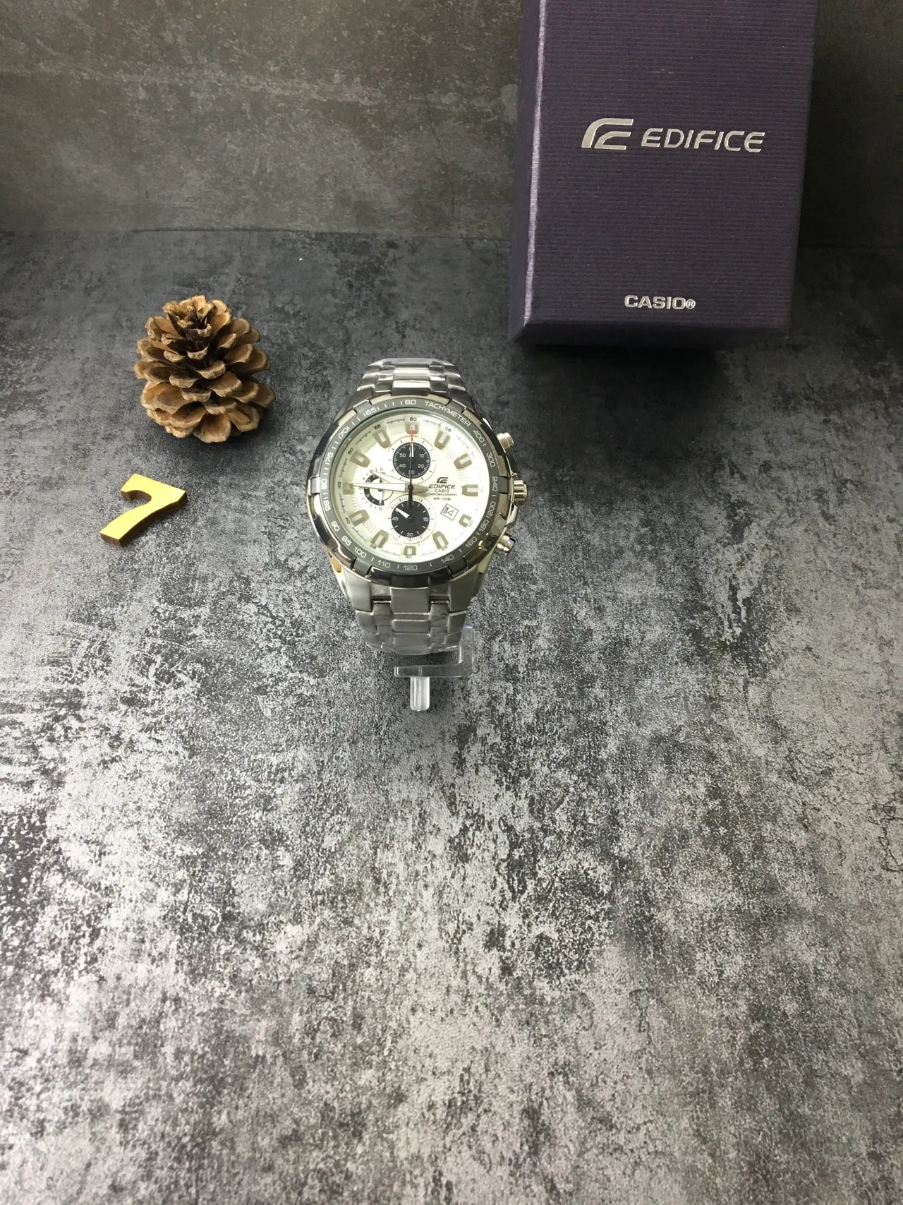 卡西欧 Edifice 计时 银色和白色 石英手表 5