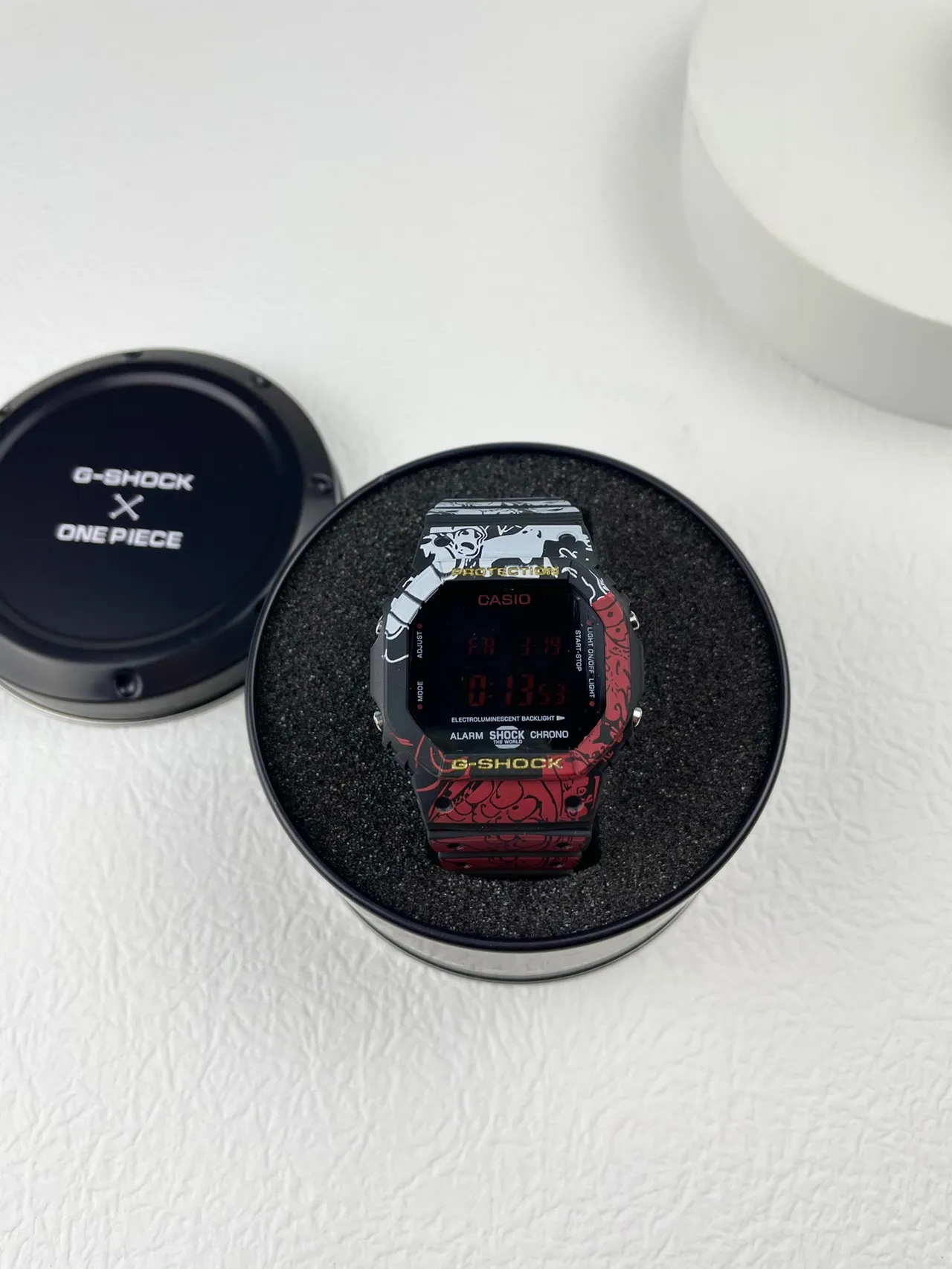 Casio G-Shock DW-5600 Noir Rouge Blanc Impression Graphique Montre Sport 7