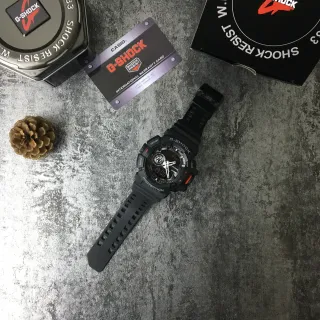 Casio G-Shock GA-100 Noir Rouge Robuste Analogue-Digital Sangle en Résine Montre