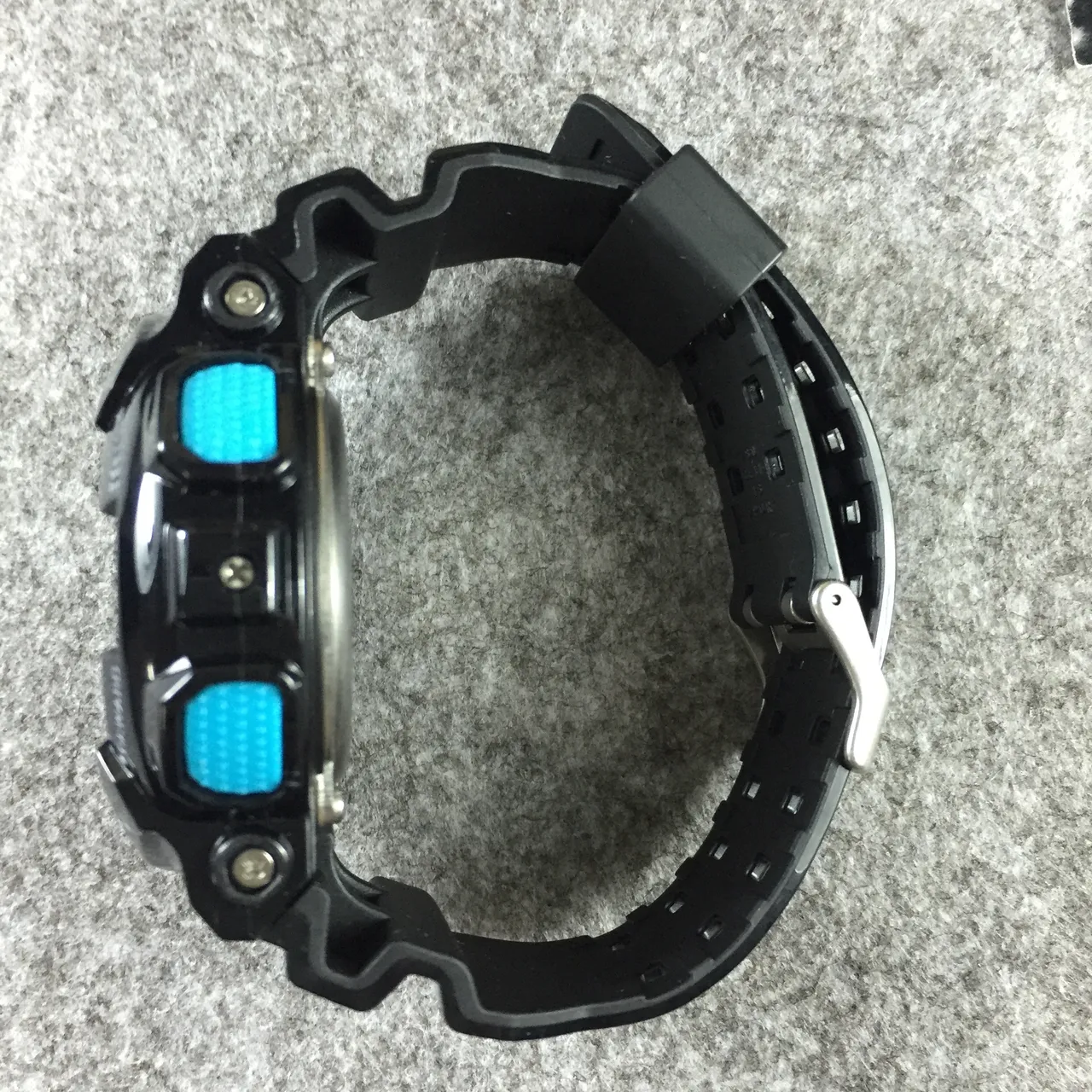 Casio G-Shock GA-110 Bleu et Noir Montre Sport 10
