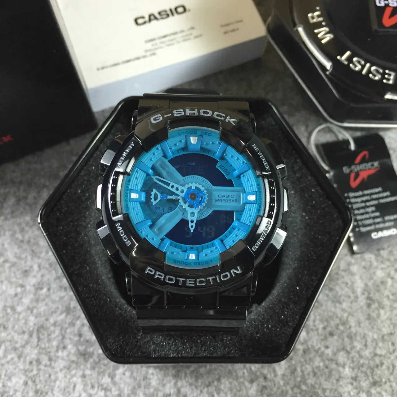 Casio G-Shock GA-110 Bleu et Noir Montre Sport 12