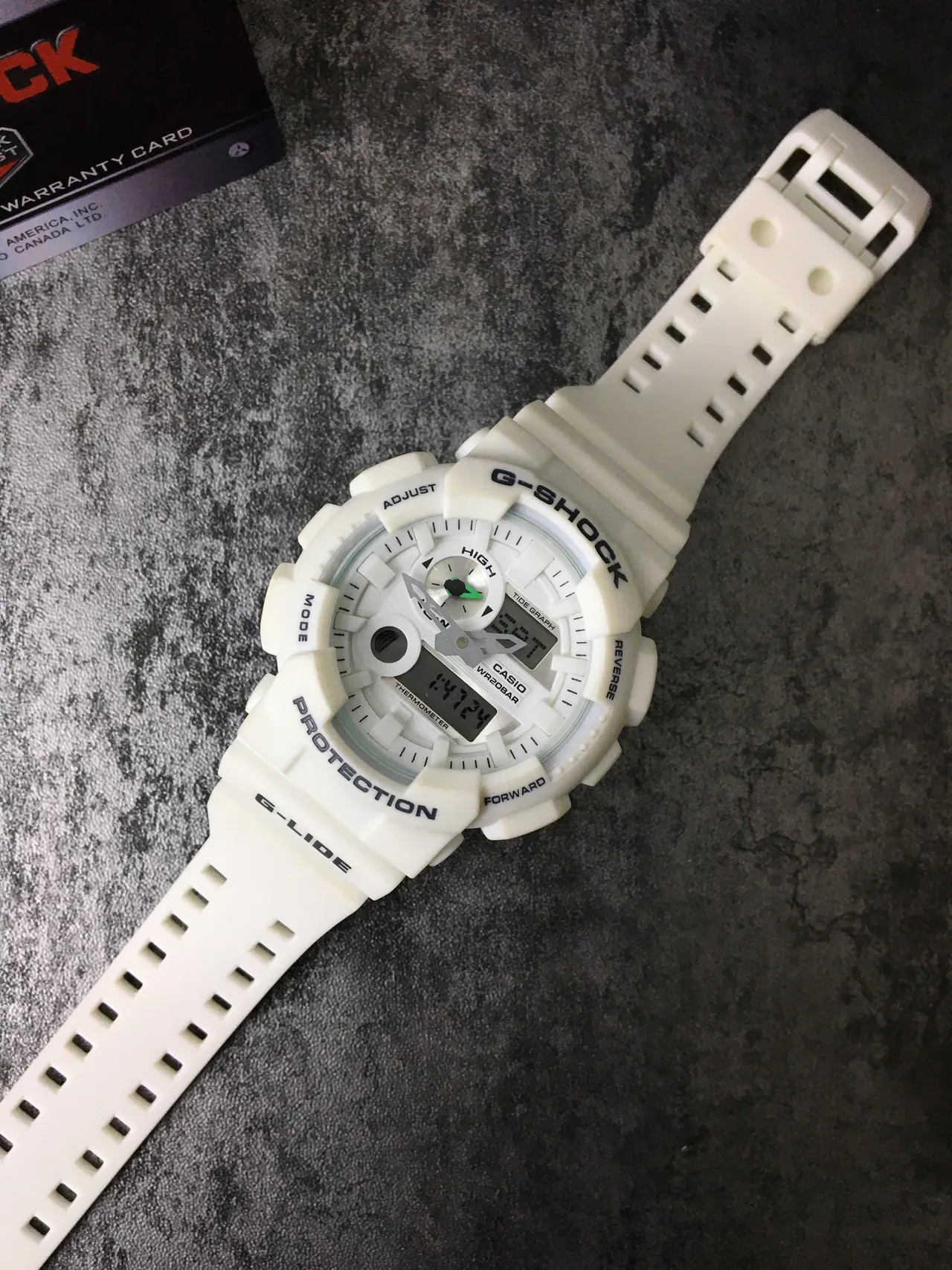 Casio G-Shock GA-2100 Off-White relógio esportivo 6