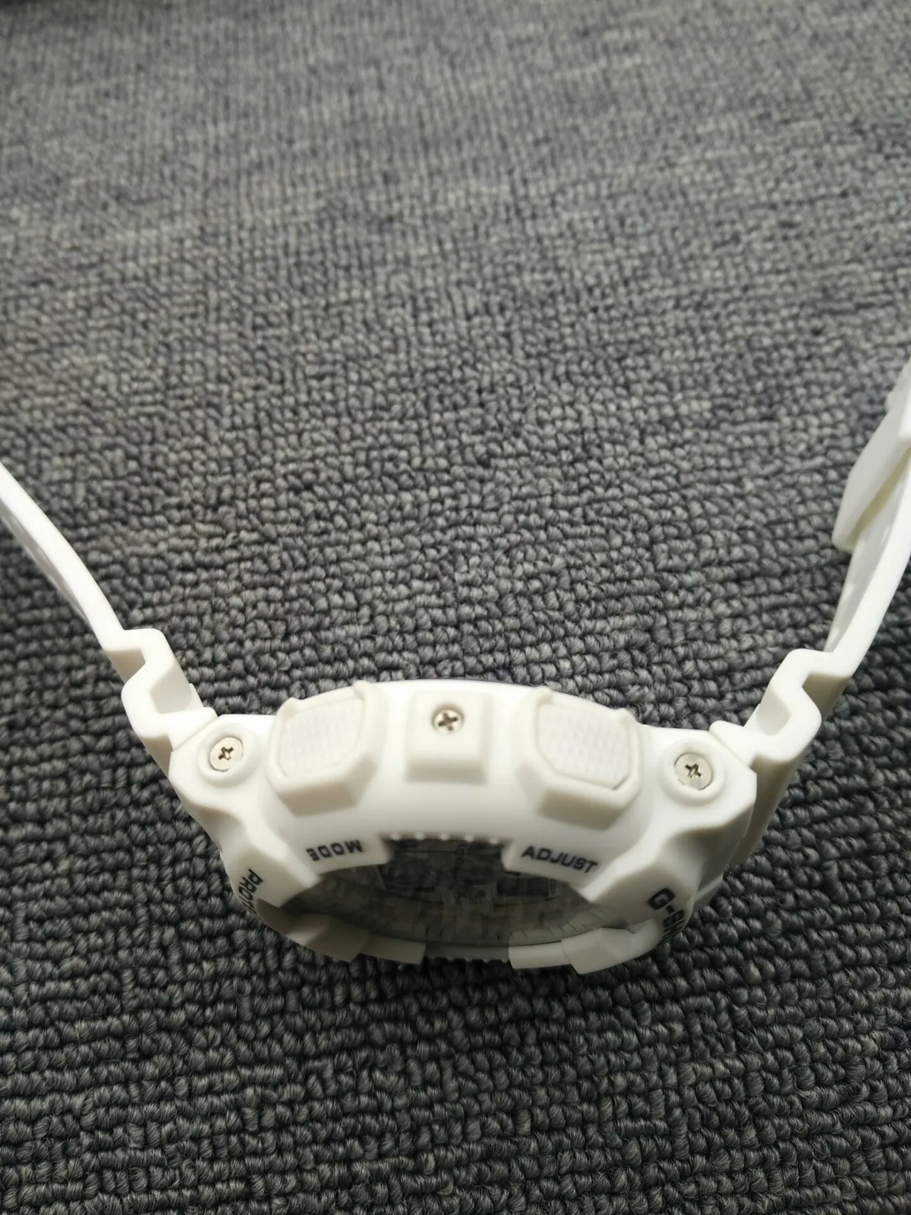Casio G-Shock GA-2100 Off-White relógio esportivo 9