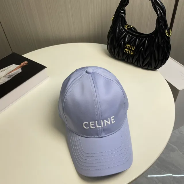 Celine Casquette de baseball avec logo brodé en lavanda claire 6