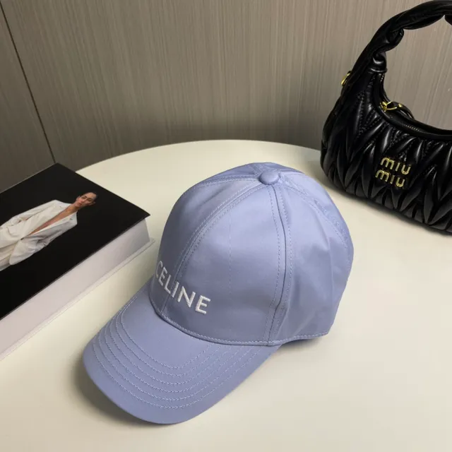 Celine Casquette de baseball avec logo brodé en lavanda claire 7