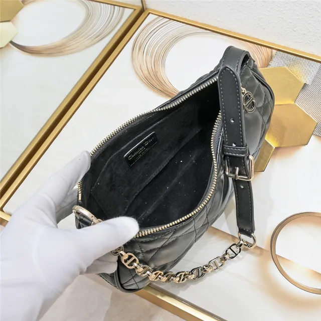 Chanel 22 Bag Black Gold Quilted Diamond-Stitch Leather Strap Chain Bag 13