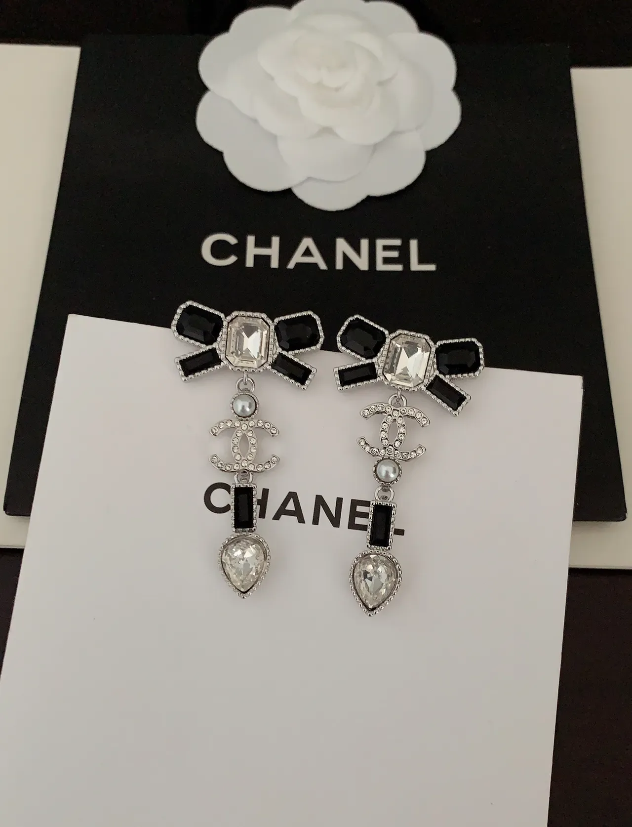 Chanel Bow Crystal Pearl Heart Drop Earrings 3
