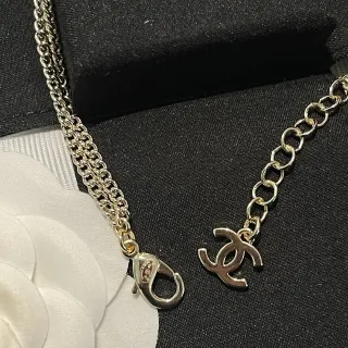 Chanel 山茶花 蓝琺瑯 银色链条手链