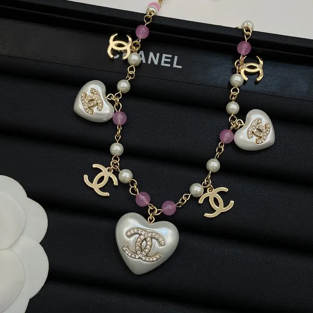Chanel CC Heart Charm Necklace White Pink Gold-Tone Chain Pearlized Charms Necklace 5