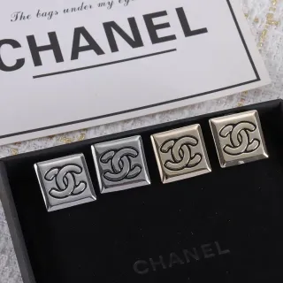 Chanel CC Logo ব্রোচ রুপা কালো বর্গাকার ধাতব Interlocking ব্রোচ