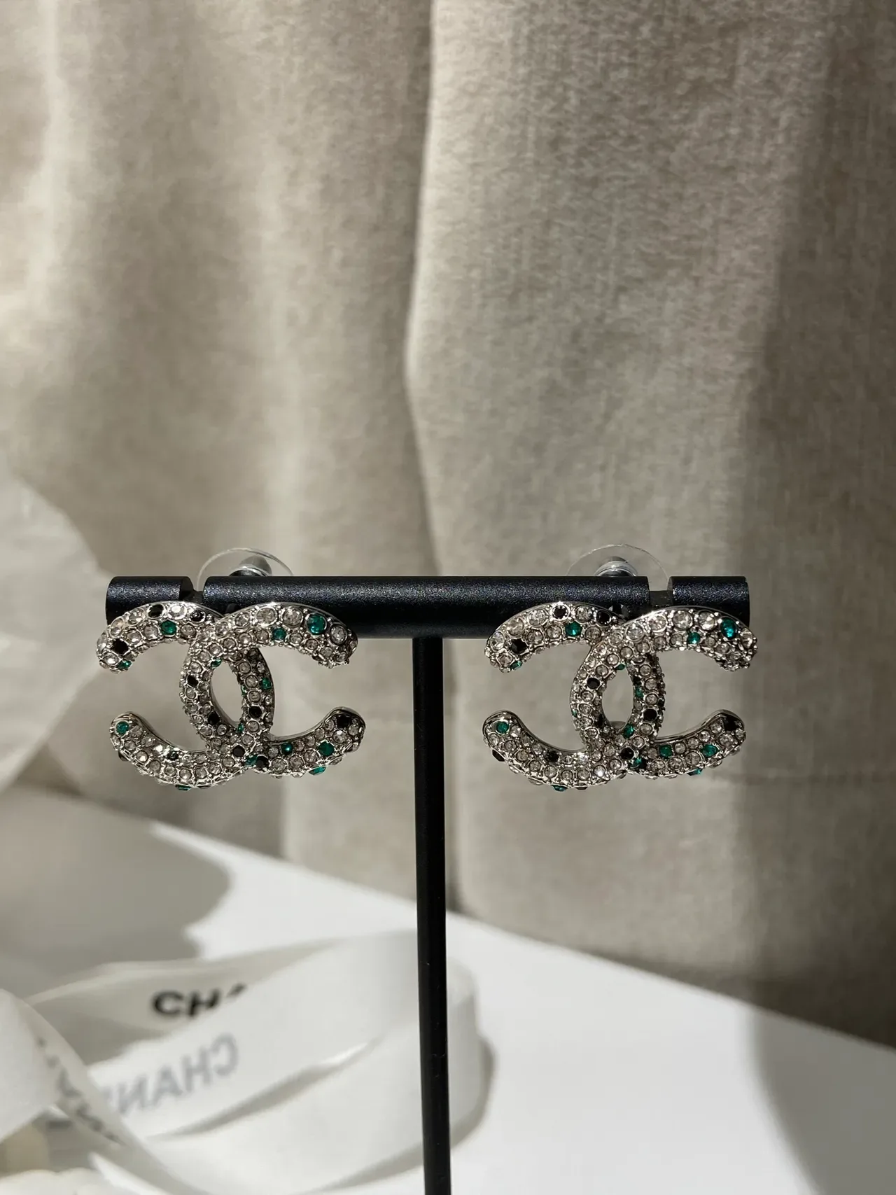 Chanel Double C Pavé Crystal Pink-Red Earrings 5