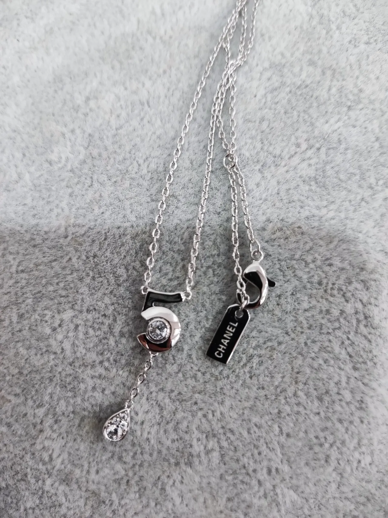 Chanel Gold White Rose Pavé-Set Diamonds Necklace 5