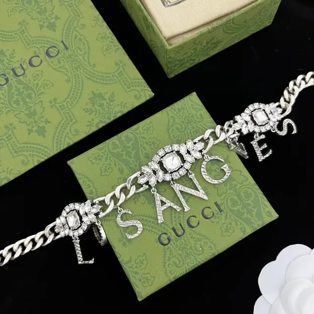 Chanel Los Angeles Crystal Lettering Curb Chain Fashion Belt Bag 2
