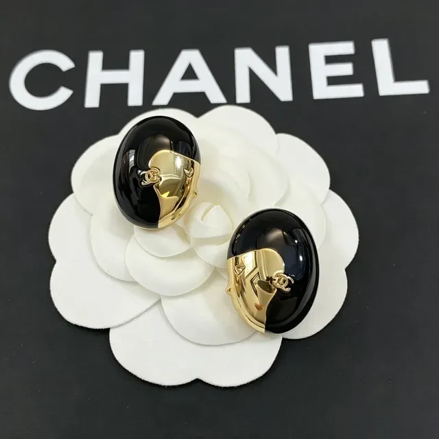 Chanel Oval Two-Tone Enamel and Gold-Tone CC Logo Earrings 9