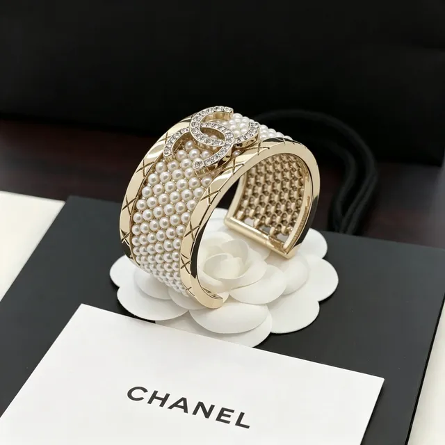 Chanel Pearl and Crystal Cuff Gold White Quilted Bracelet 5