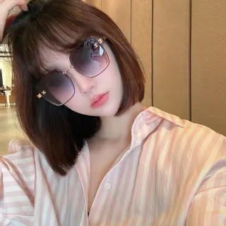 Chanel Pink Gold Oversized Square Frame Gradient Lenses Sunglasses