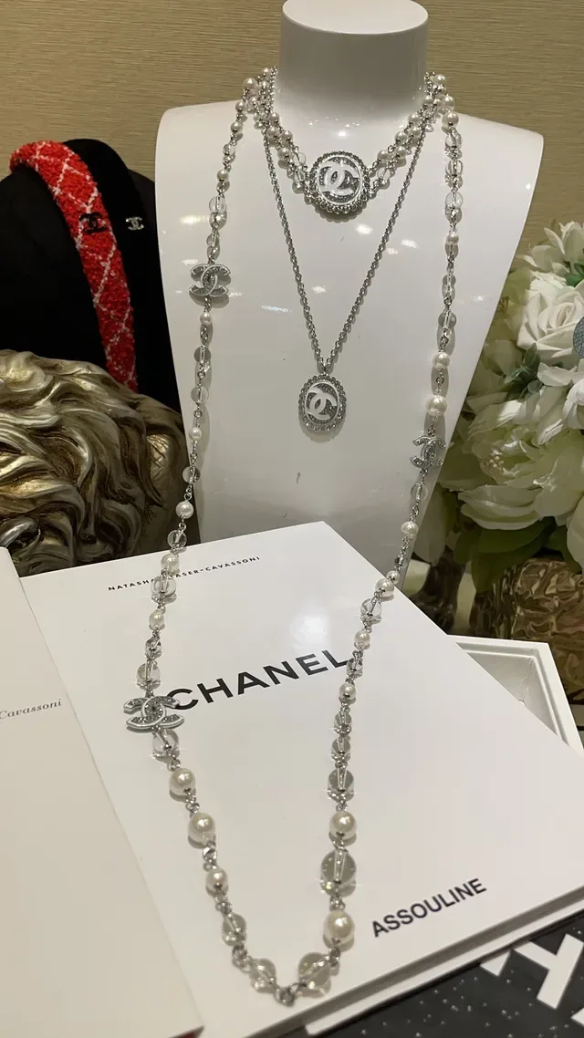 Chanel White Silver Double-Strand Pearl And Crystal Bead Necklace 4