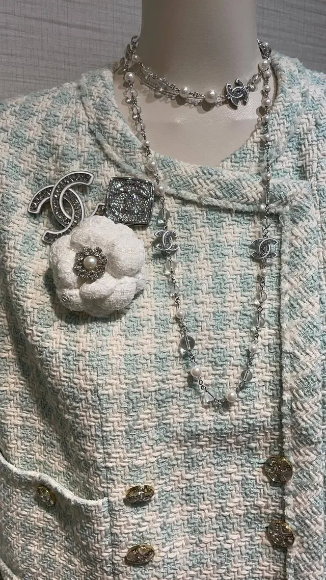 Chanel White Silver Double-Strand Pearl And Crystal Bead Necklace 8