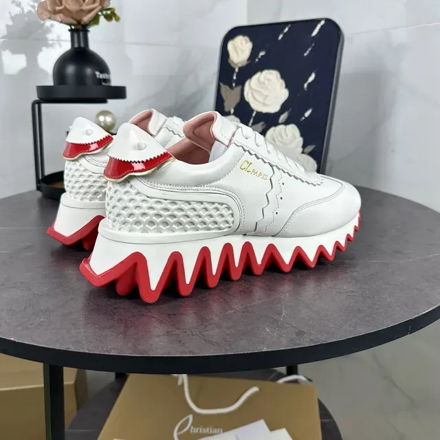 Christian Louboutin Loubi Run Blanc Rouge Cuir Supérieur Détail de Borde Ondulé Sneakers Lifestyle 7